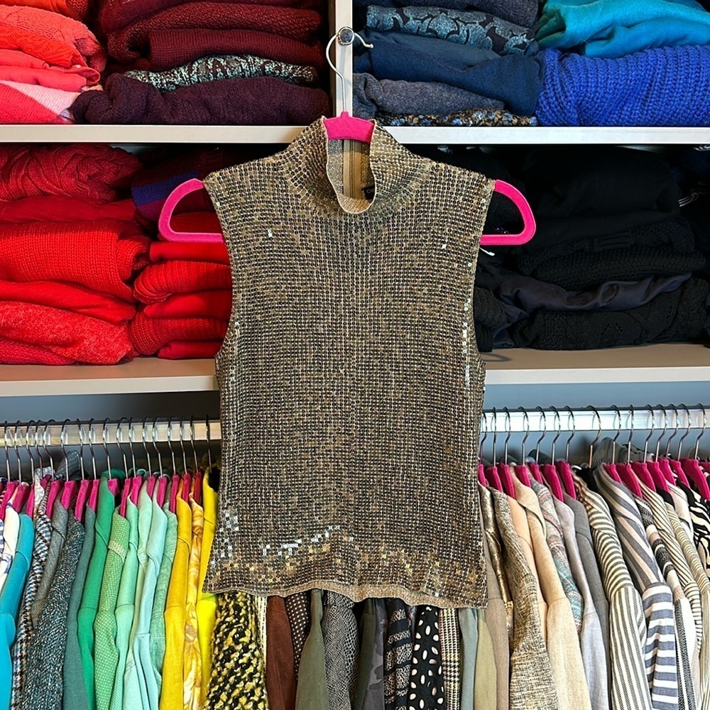 Carmen Marc Valvo gold/tan sequin sleeveless mock neck top size S